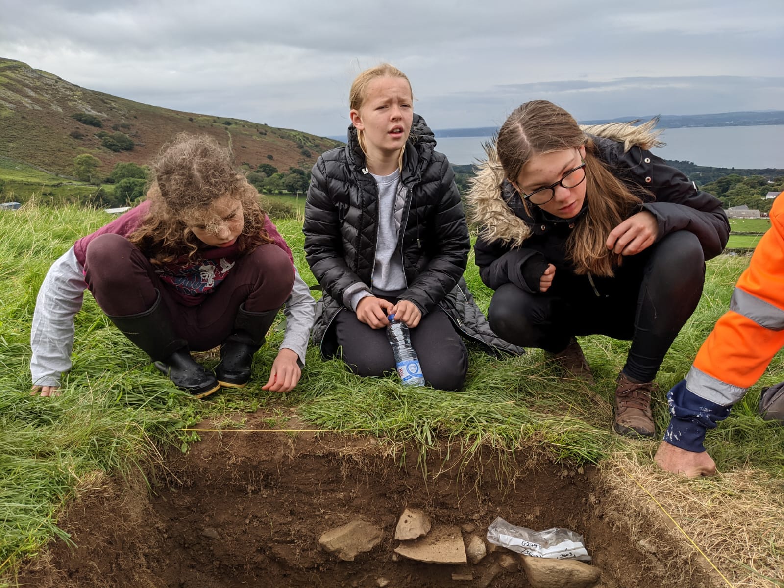 Volunteers help make new discoveries at Carneddau Neolithic Axe Site